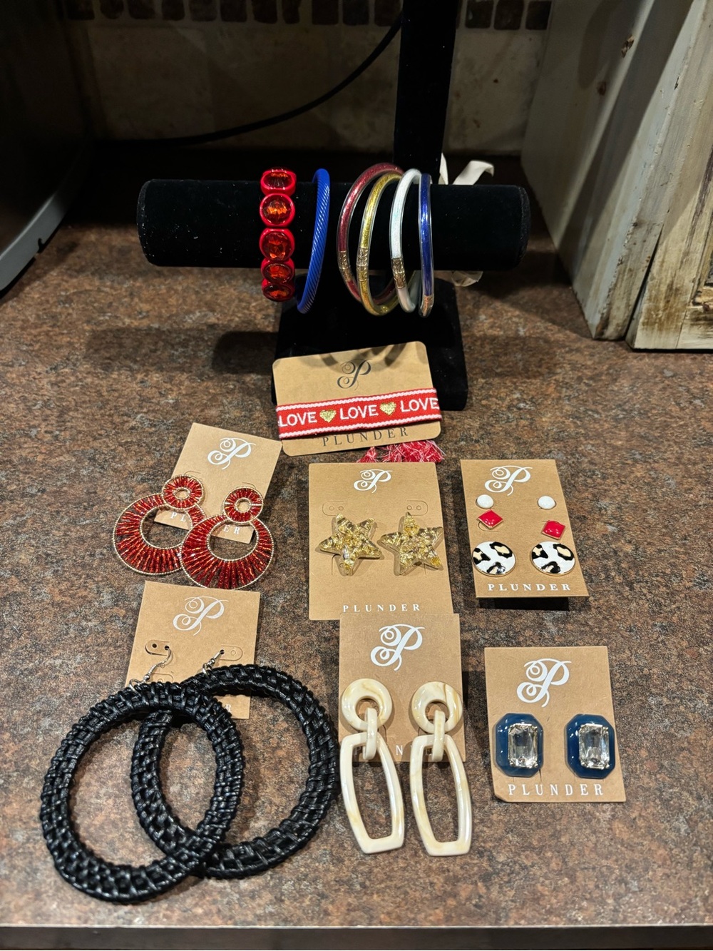⭐️Plunder Mixed Women's Jewelry Set bracelets and earrings